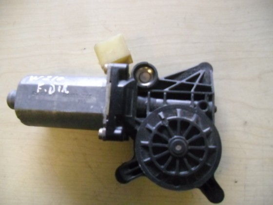 Motor Elevador Frente Esquerdo Mercedes W210 mev328